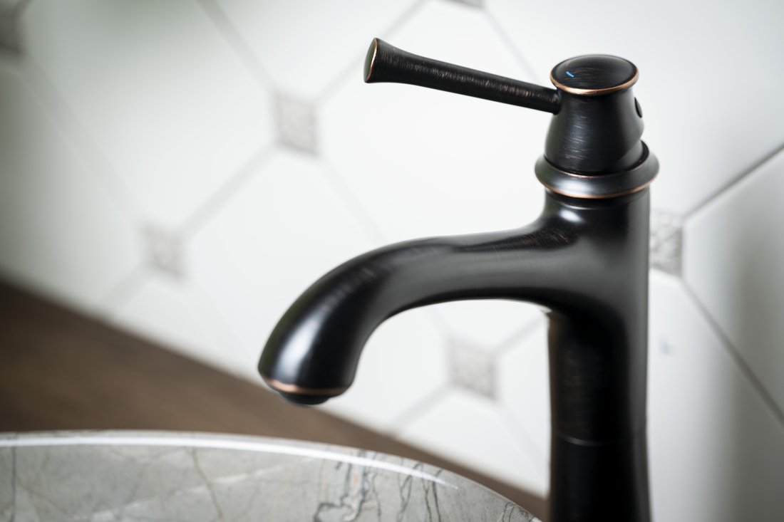 CLASSIC Baterie lavoar înaltă, bronz antichizat