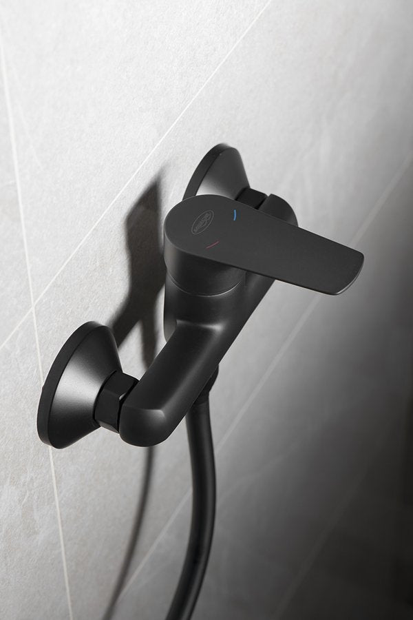 LOTTA Baterie duș montaj pe perete, negru mat