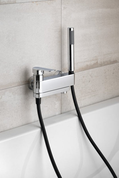 MIXONA Baterie cadă montaj pe perete cu duș de mână și pipă rotativă, crom