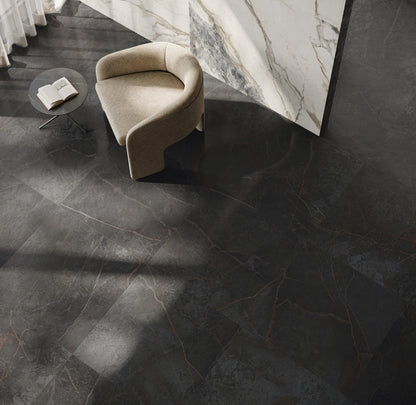 ON STAGE ADELPHI  80X80