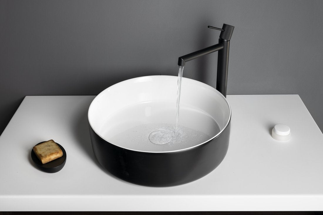 SOLARIS Baterie lavoar înaltă, negru mat