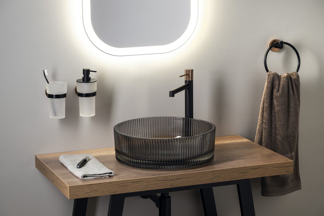 SOLARIS Baterie lavoar înaltă, negru/cupru mat