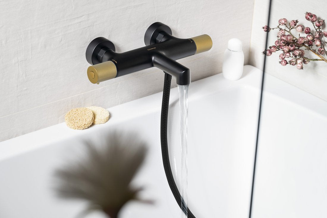 SOLARIS Baterie cadă montaj pe perete, negru/auriu mat